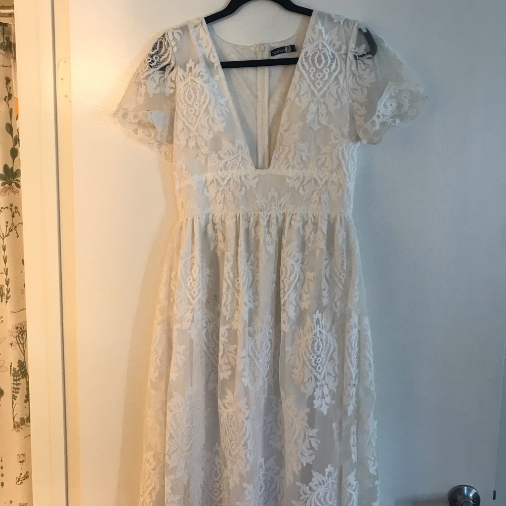 White lace dress